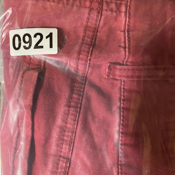 Maurices Women Burgundy Red Stretch Twill Straight Leg Pants Size 7/8‎ REG - Picture 15 of 15